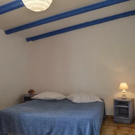 펜션 Three-bedroom Holiday In *