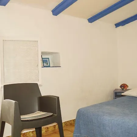 Three-bedroom Holiday In *