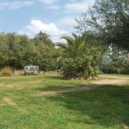 Three-bedroom Holiday In